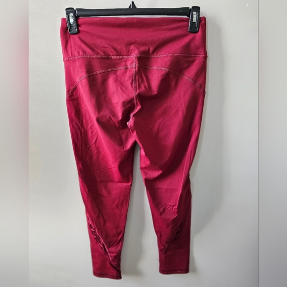 VICTORIA SPORT Knockout Women's Red Athletic Leggings, Tights - Picture 5 of 8